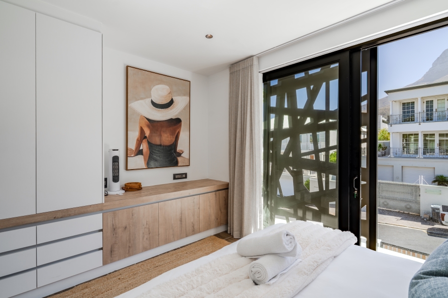 3 Bedroom Property for Sale in Camps Bay Western Cape